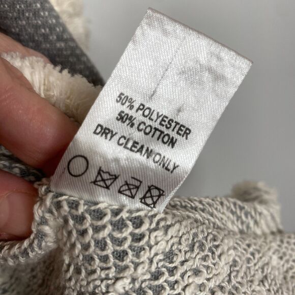 Judith March Poncho Blouse Fringe Trim Embroidered Tropical Birds Womens M - Picture 8 of 11